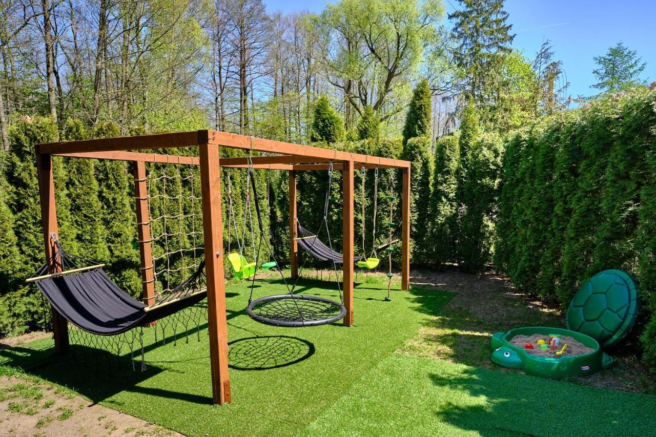 Czarny Kot Mazury Dom Caloroczny Villa Malkinie Exteriör bild